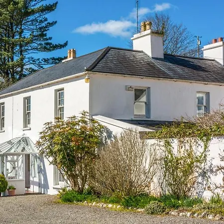 Chateau Sleeps 20 Pool Wifi Holiday home Glandore